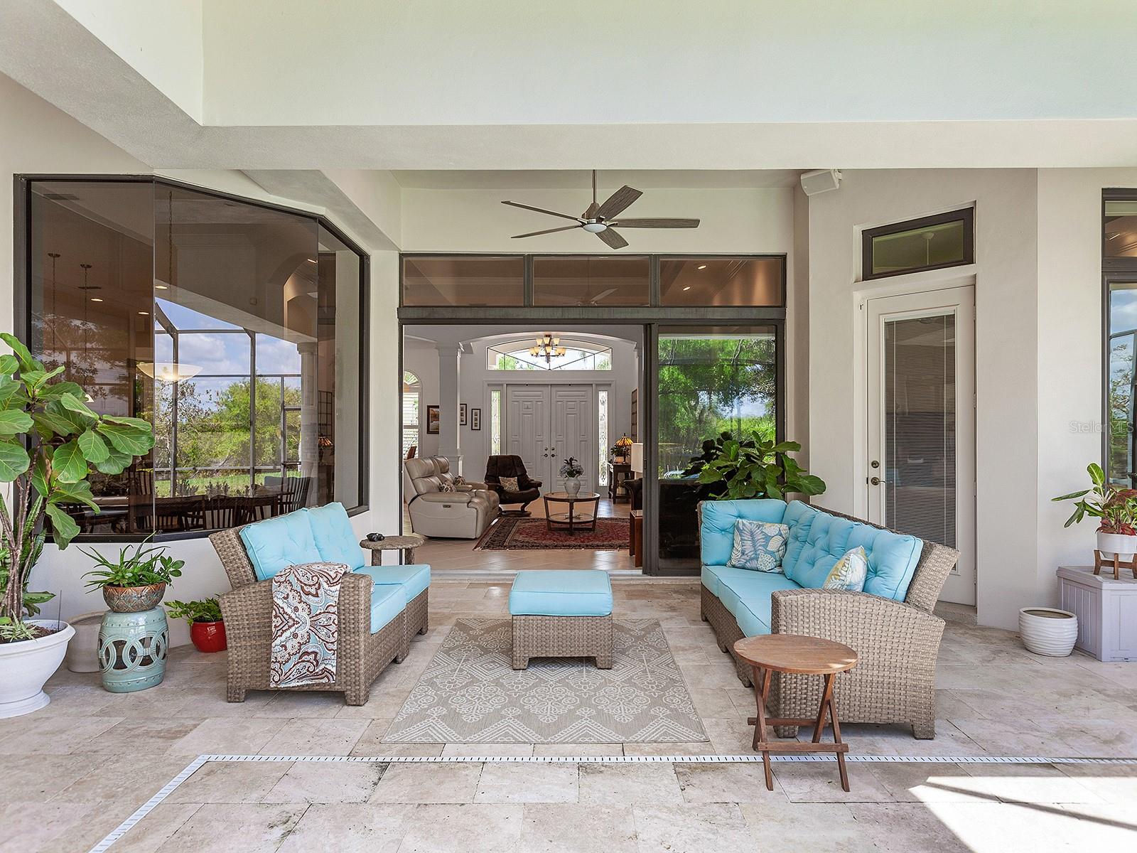 7309 DESERT RIDGE GLN