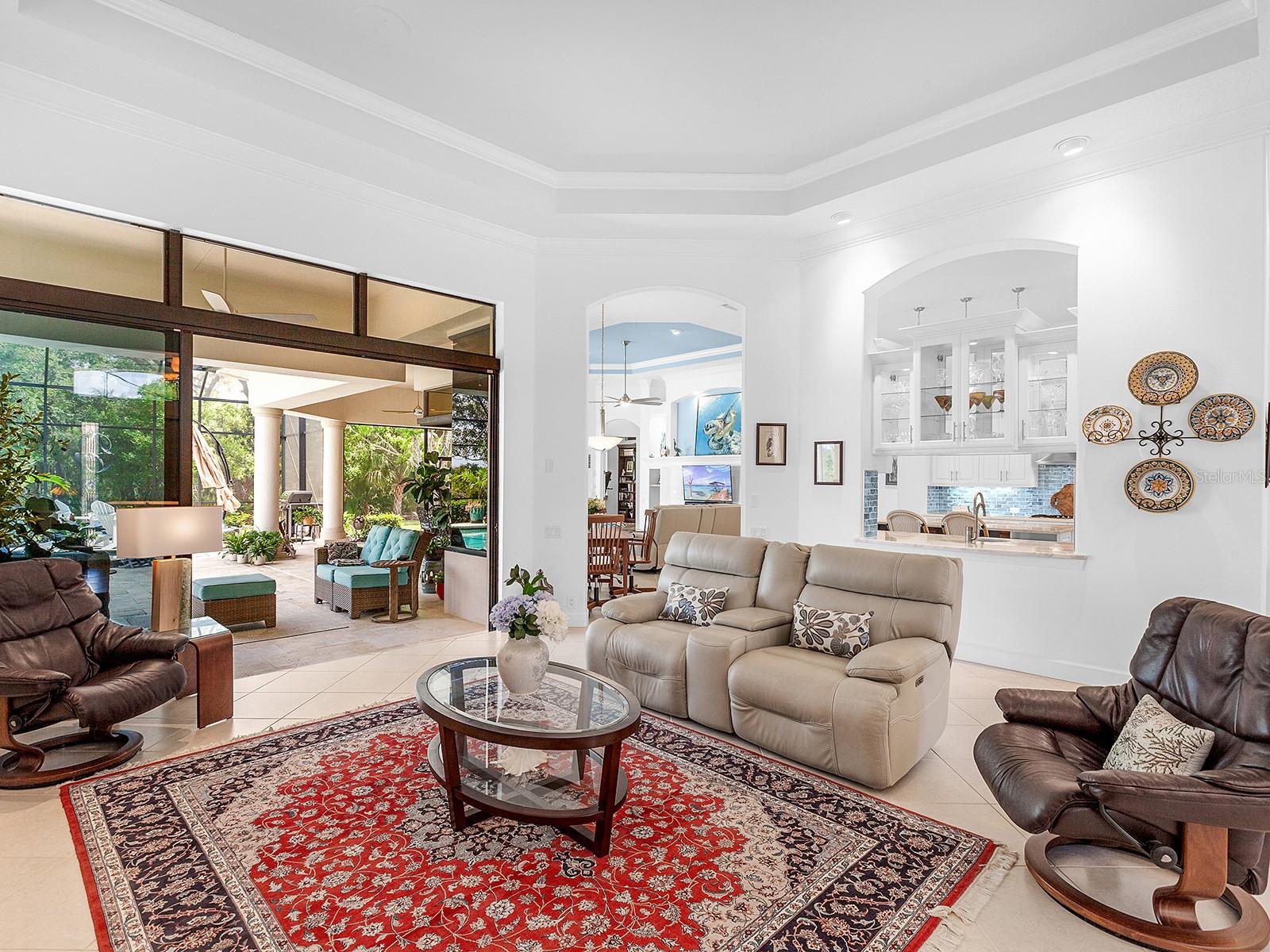 7309 DESERT RIDGE GLN