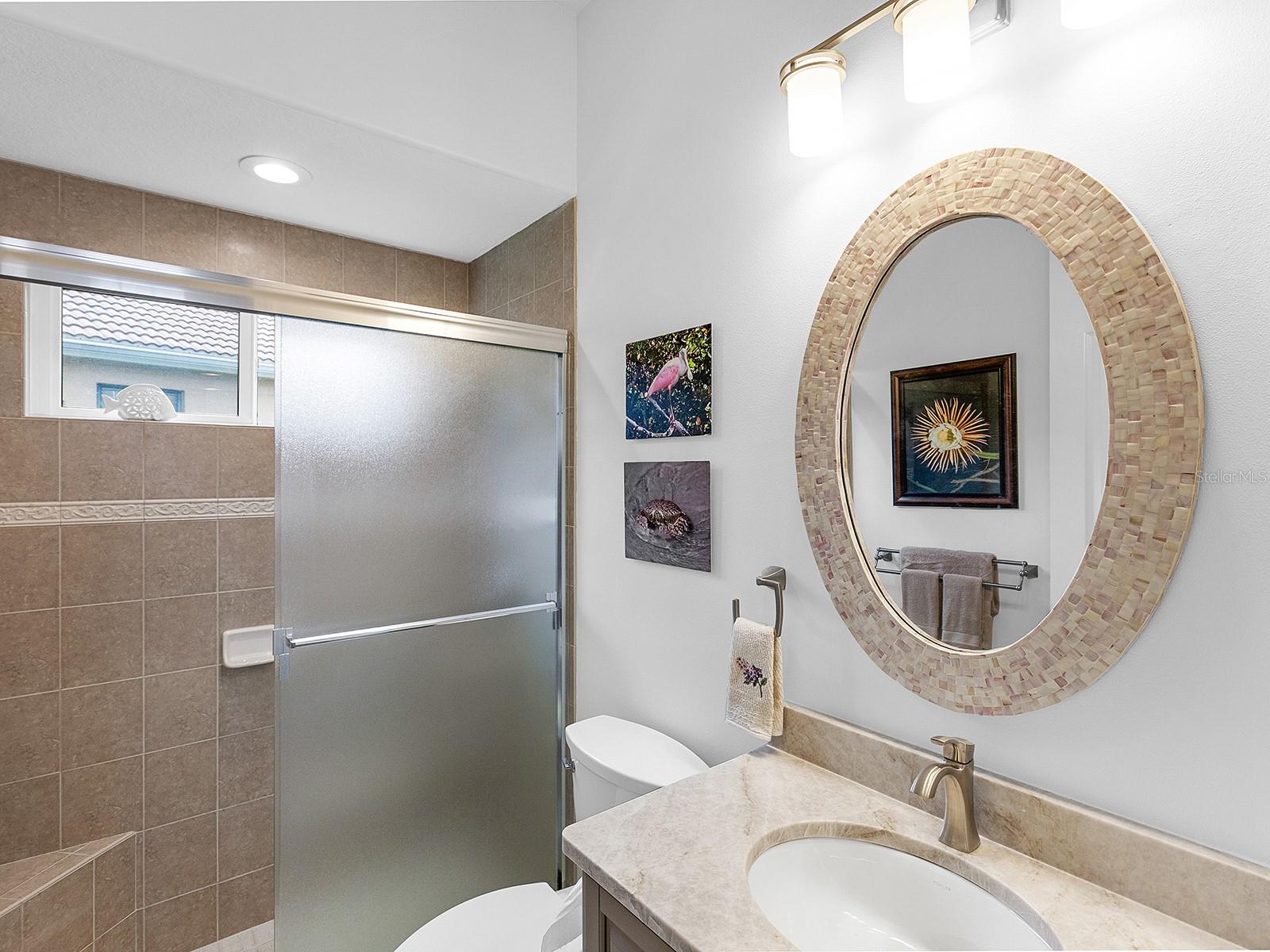 7309 DESERT RIDGE GLN