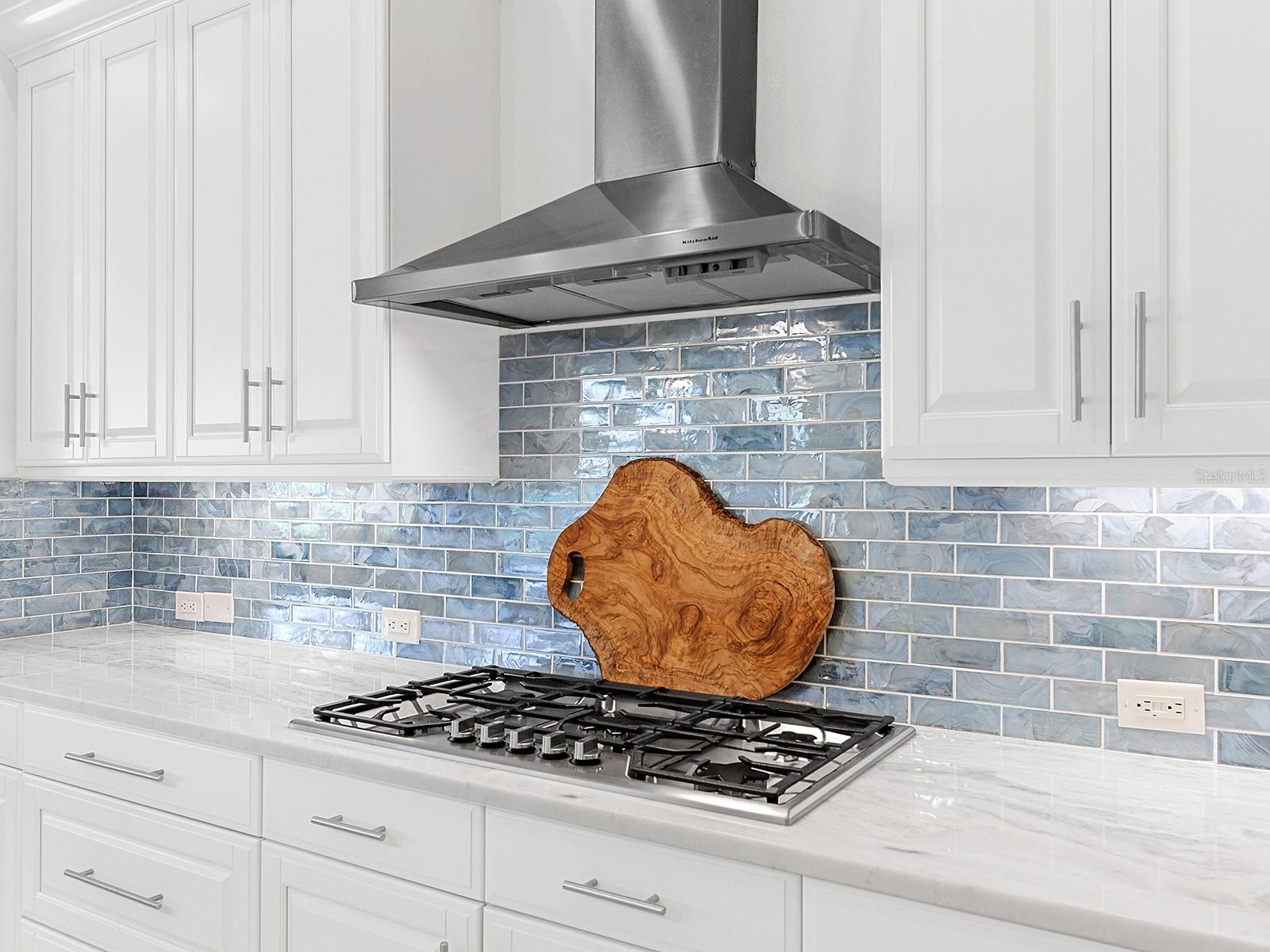 7309 DESERT RIDGE GLN