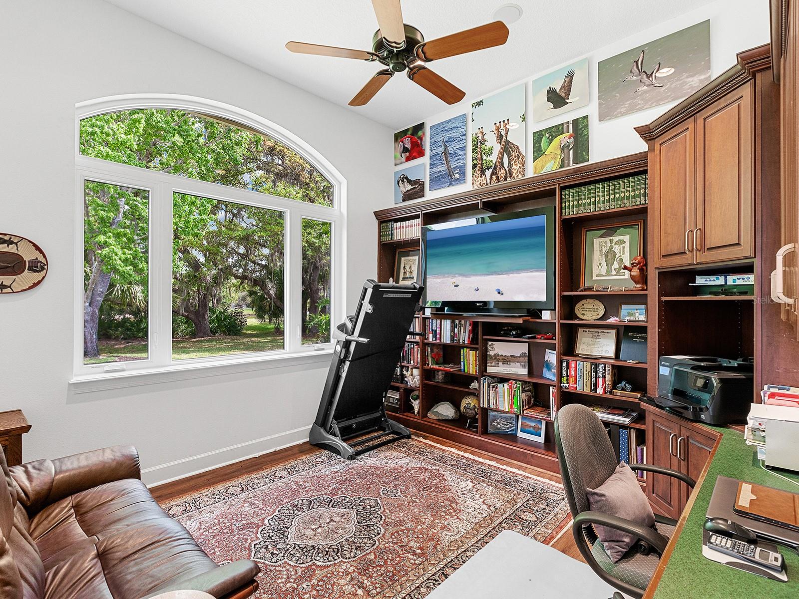 7309 DESERT RIDGE GLN