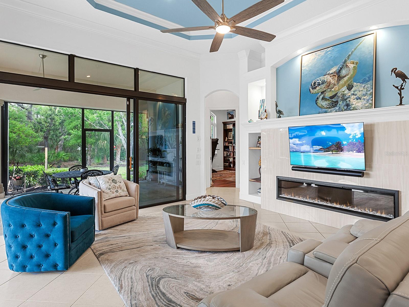 7309 DESERT RIDGE GLN