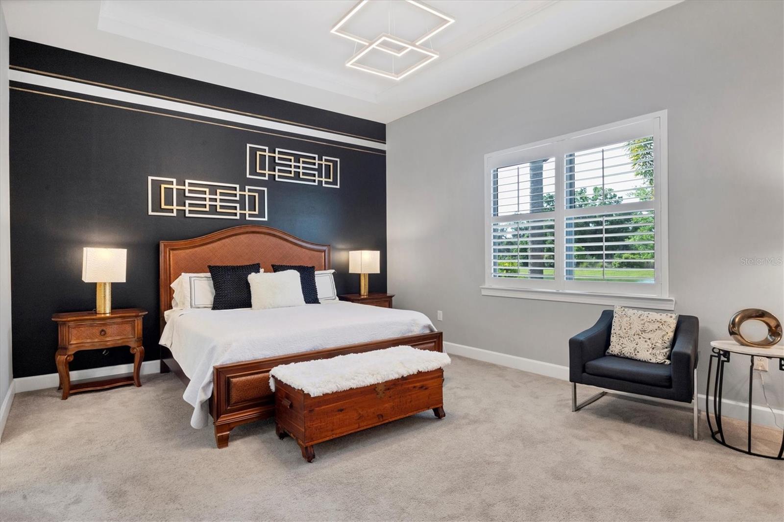 7989 GRANDE SHORES DR