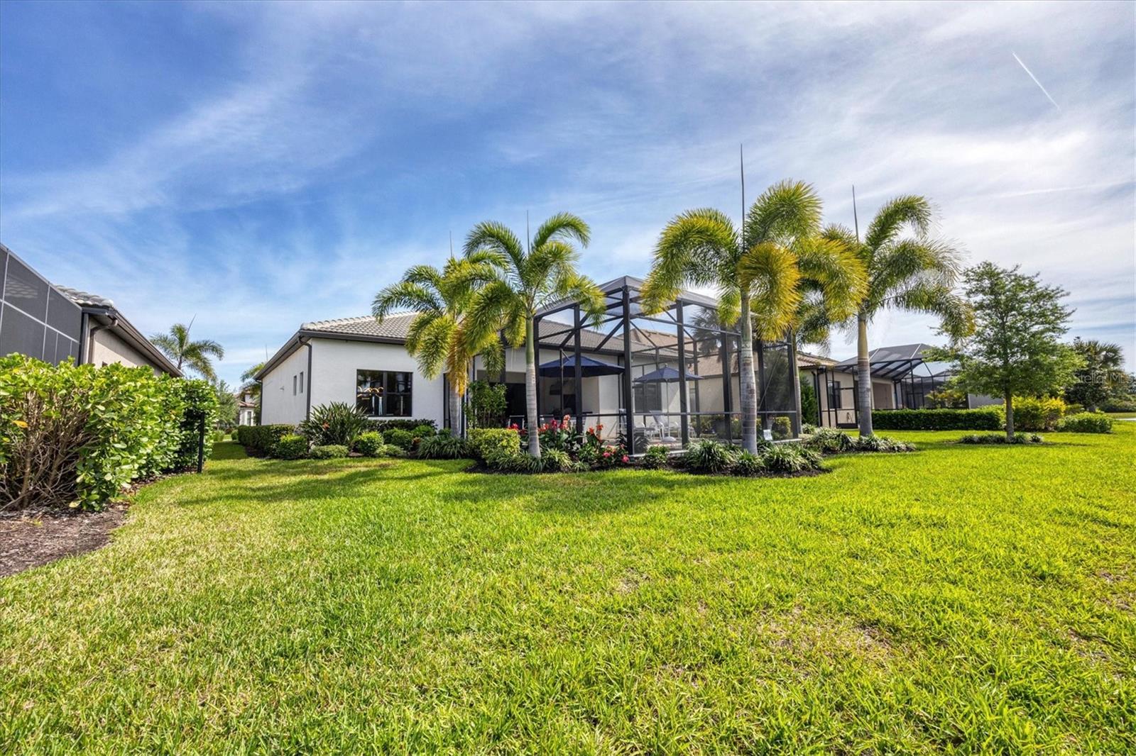 7989 GRANDE SHORES DR