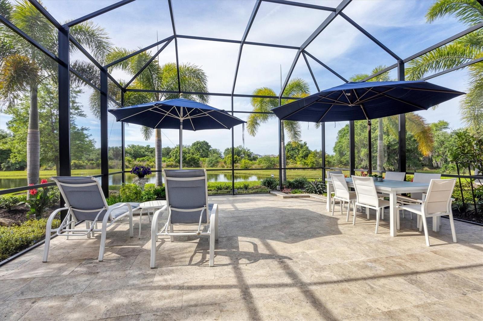 7989 GRANDE SHORES DR