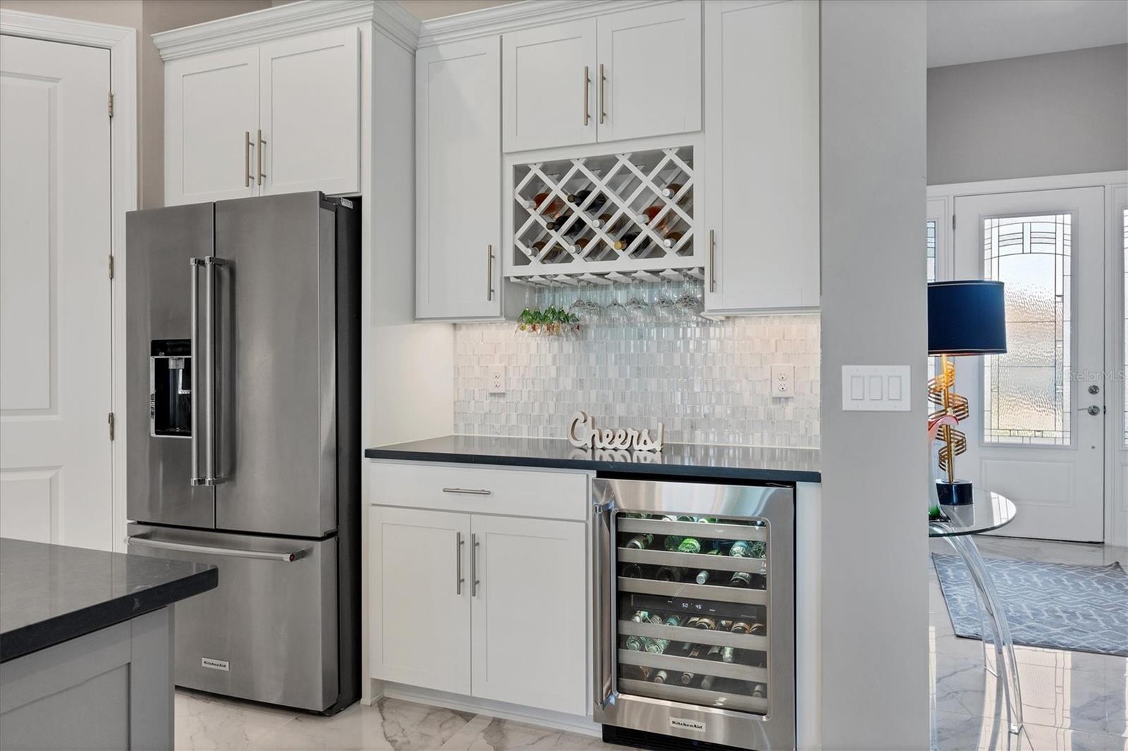 7989 GRANDE SHORES DR