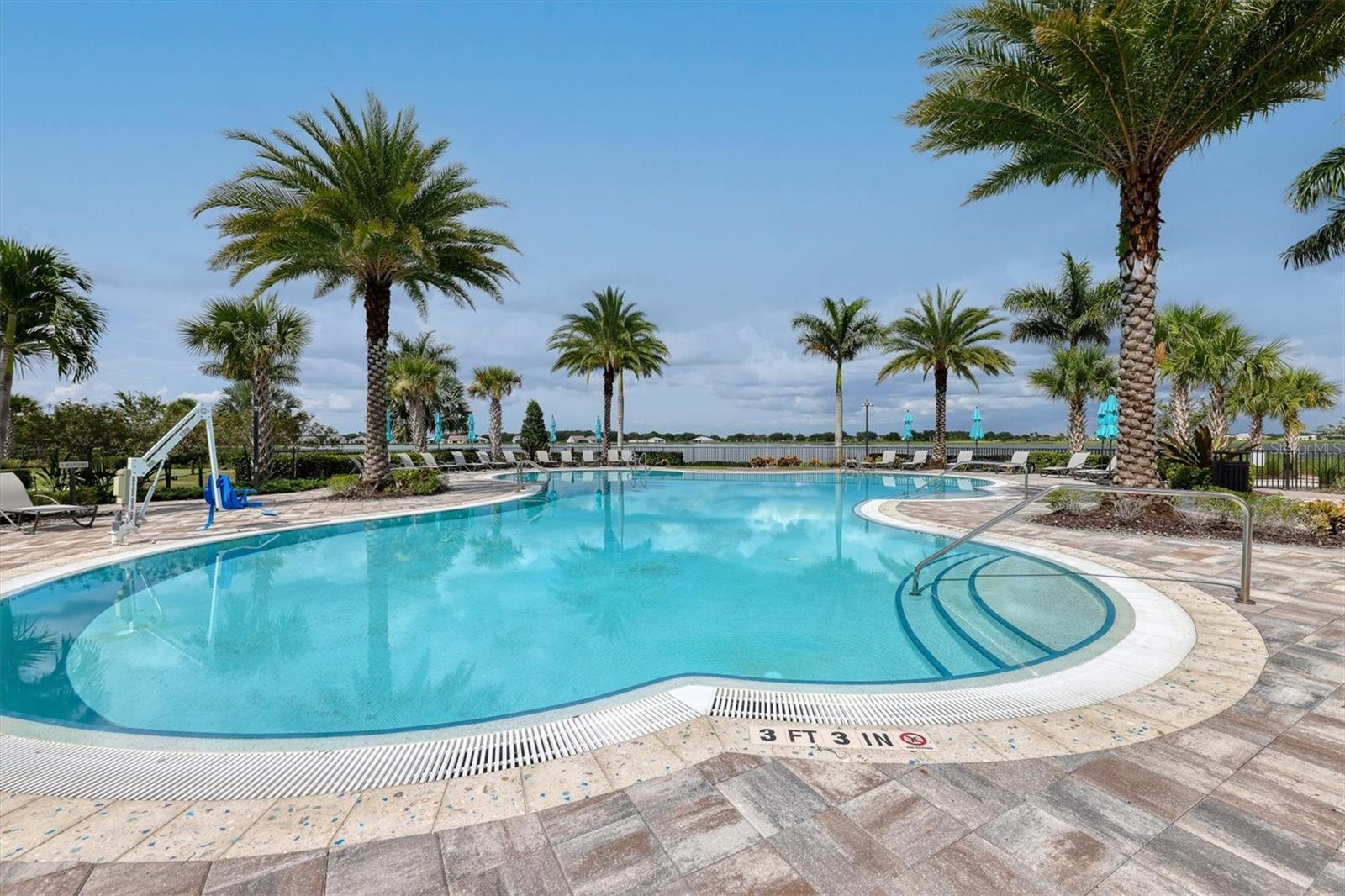 7888 GRANDE SHORES DR