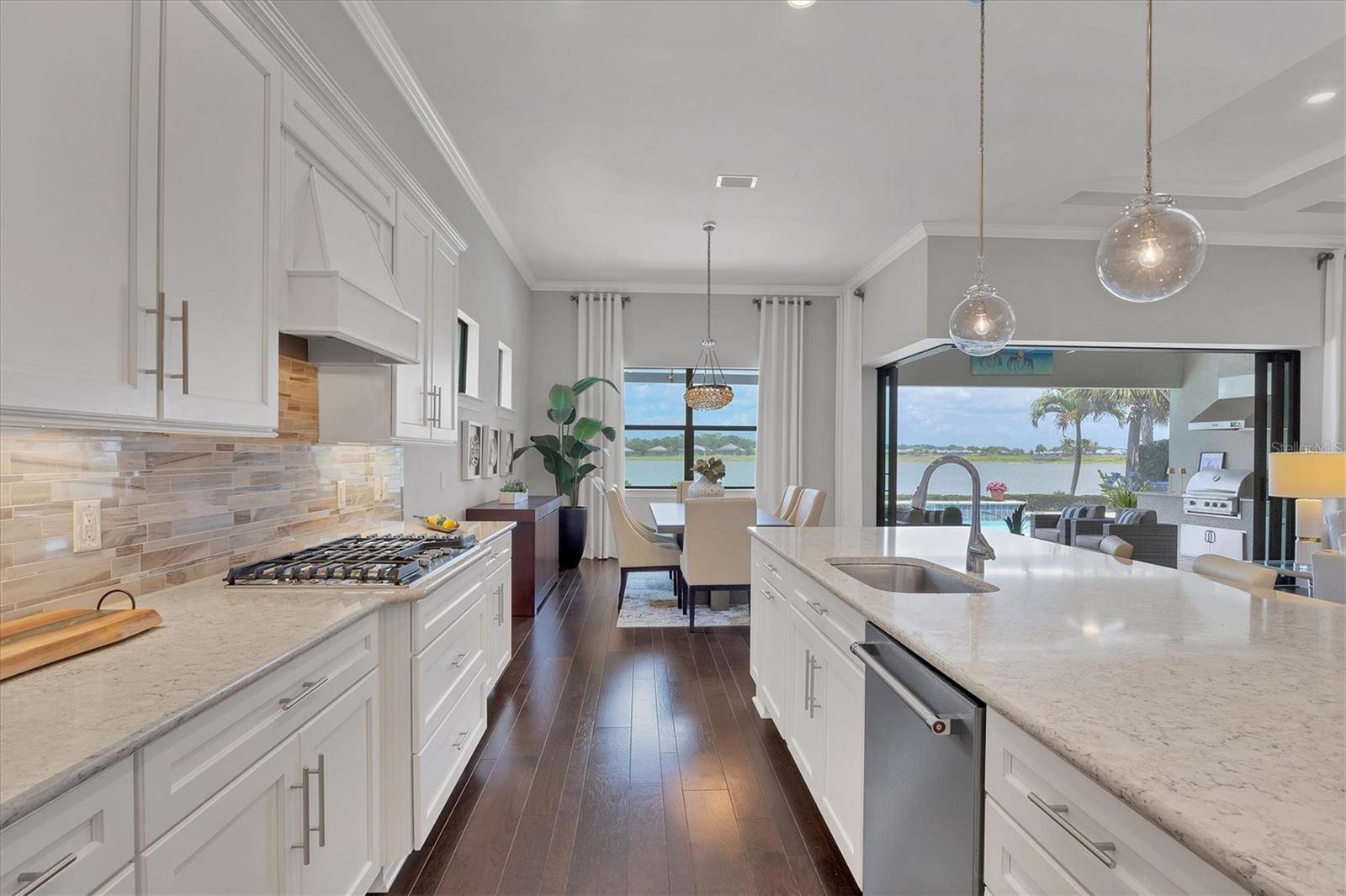 7888 GRANDE SHORES DR