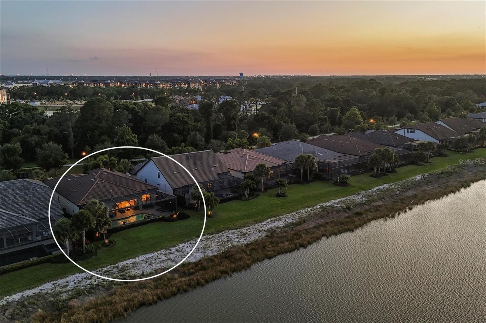 7888 GRANDE SHORES DR