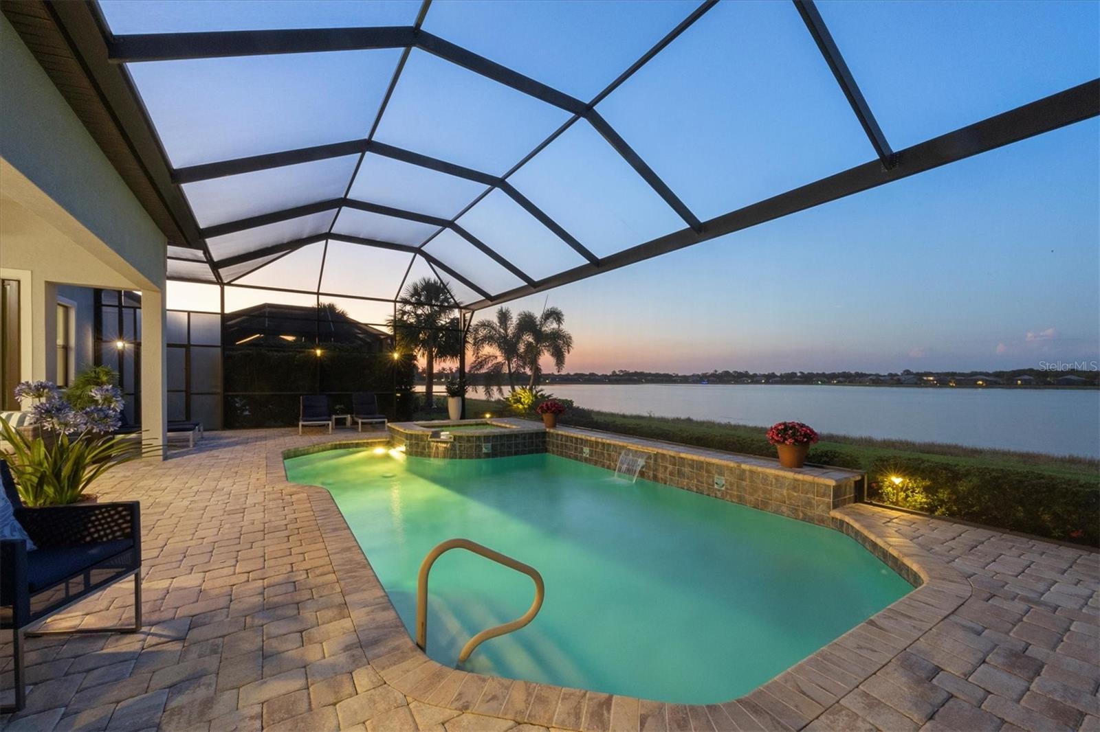 7888 GRANDE SHORES DR