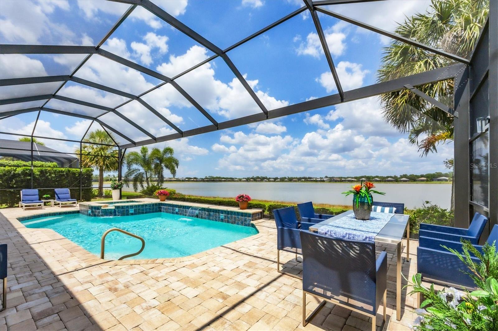 7888 GRANDE SHORES DR