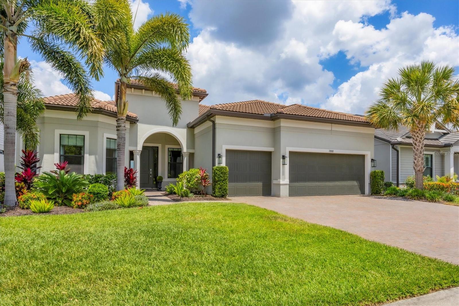 7888 GRANDE SHORES DR