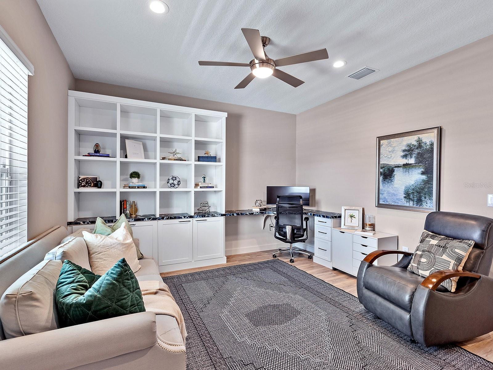 10710 FALLING LEAF CT