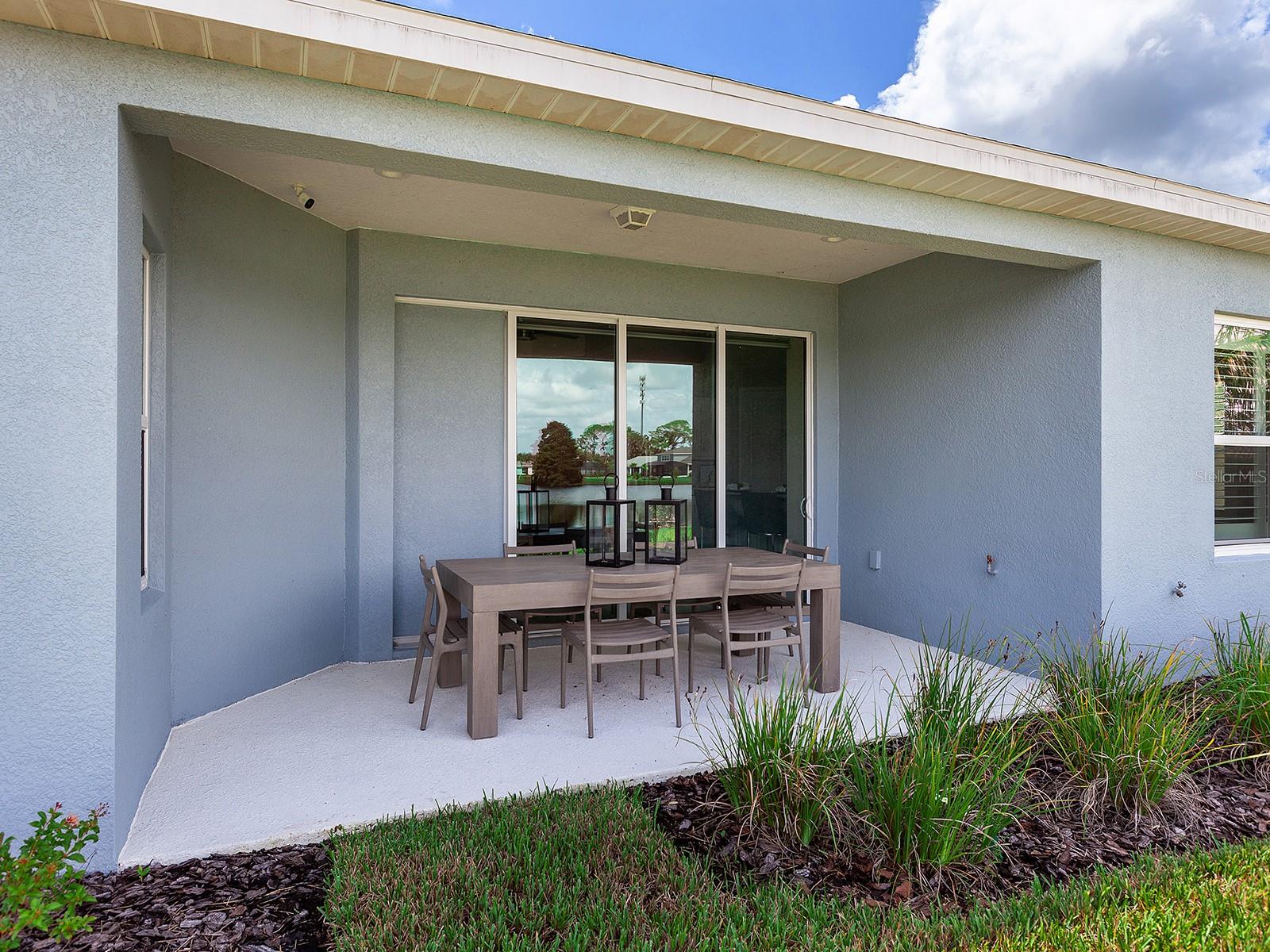 10710 FALLING LEAF CT