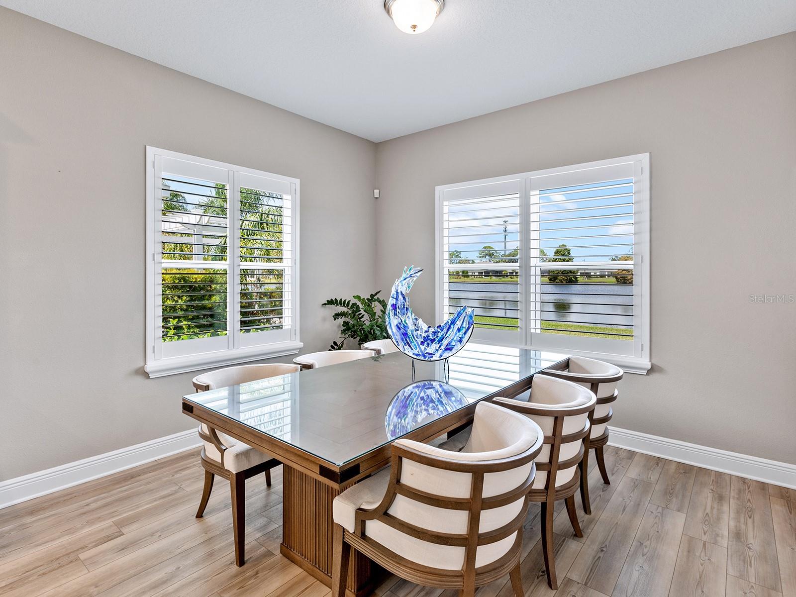 10710 FALLING LEAF CT