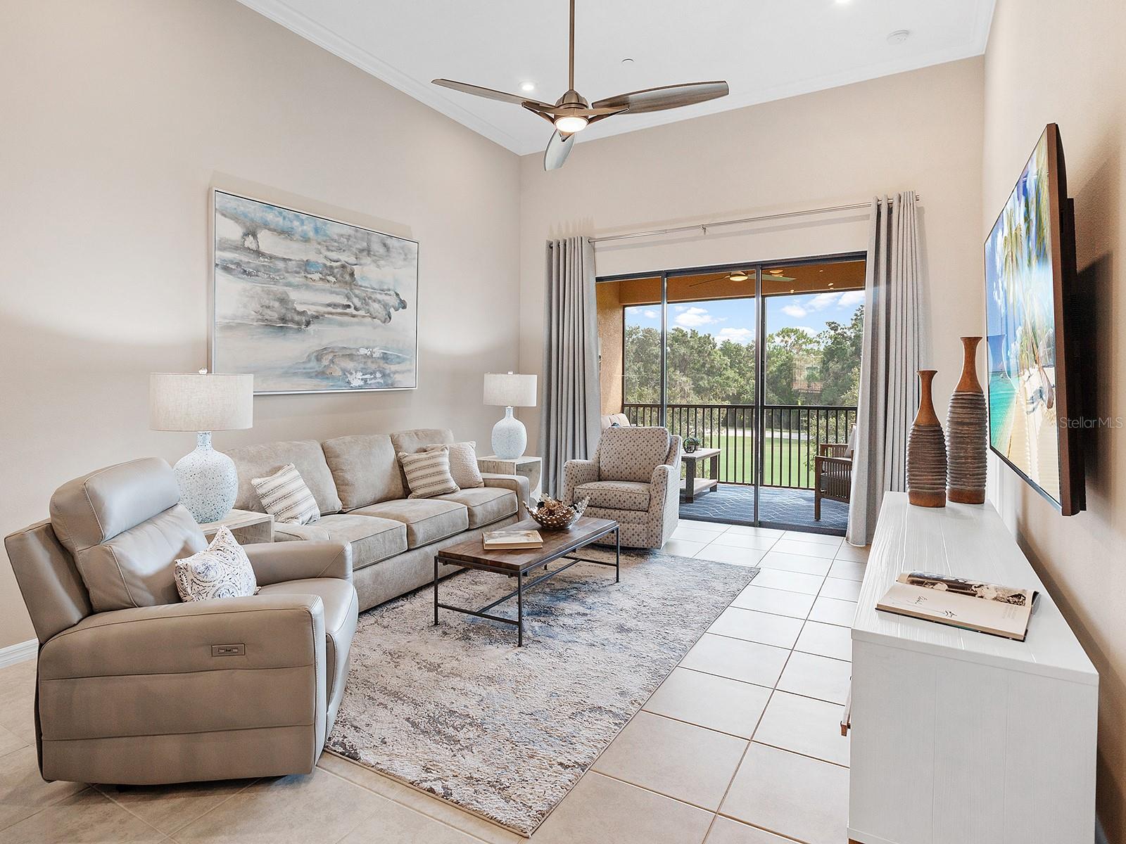 13822 MESSINA LOOP #202