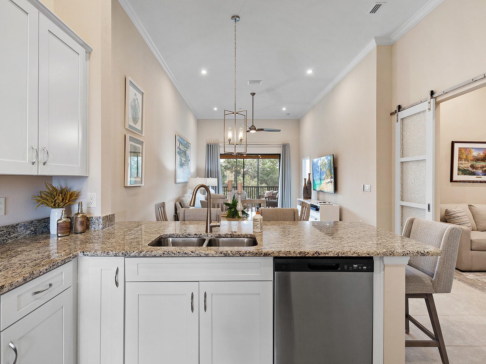 13822 MESSINA LOOP #202