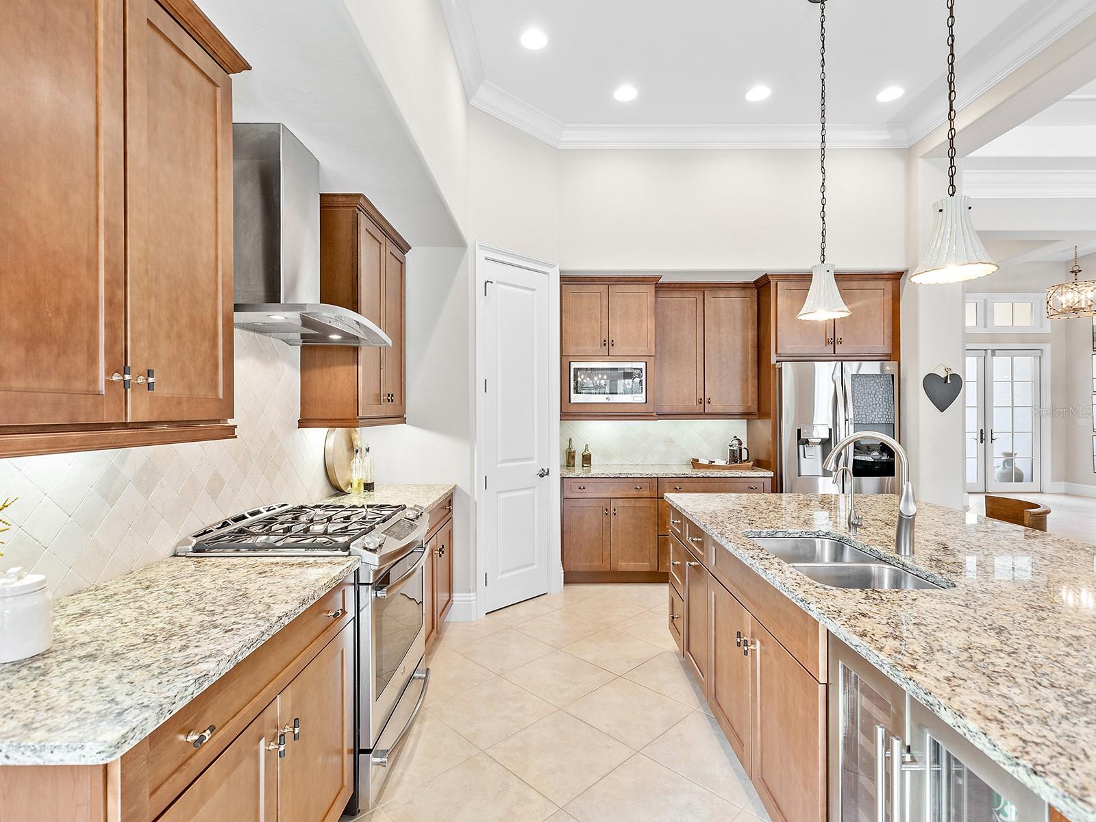 7975 MATERA CT