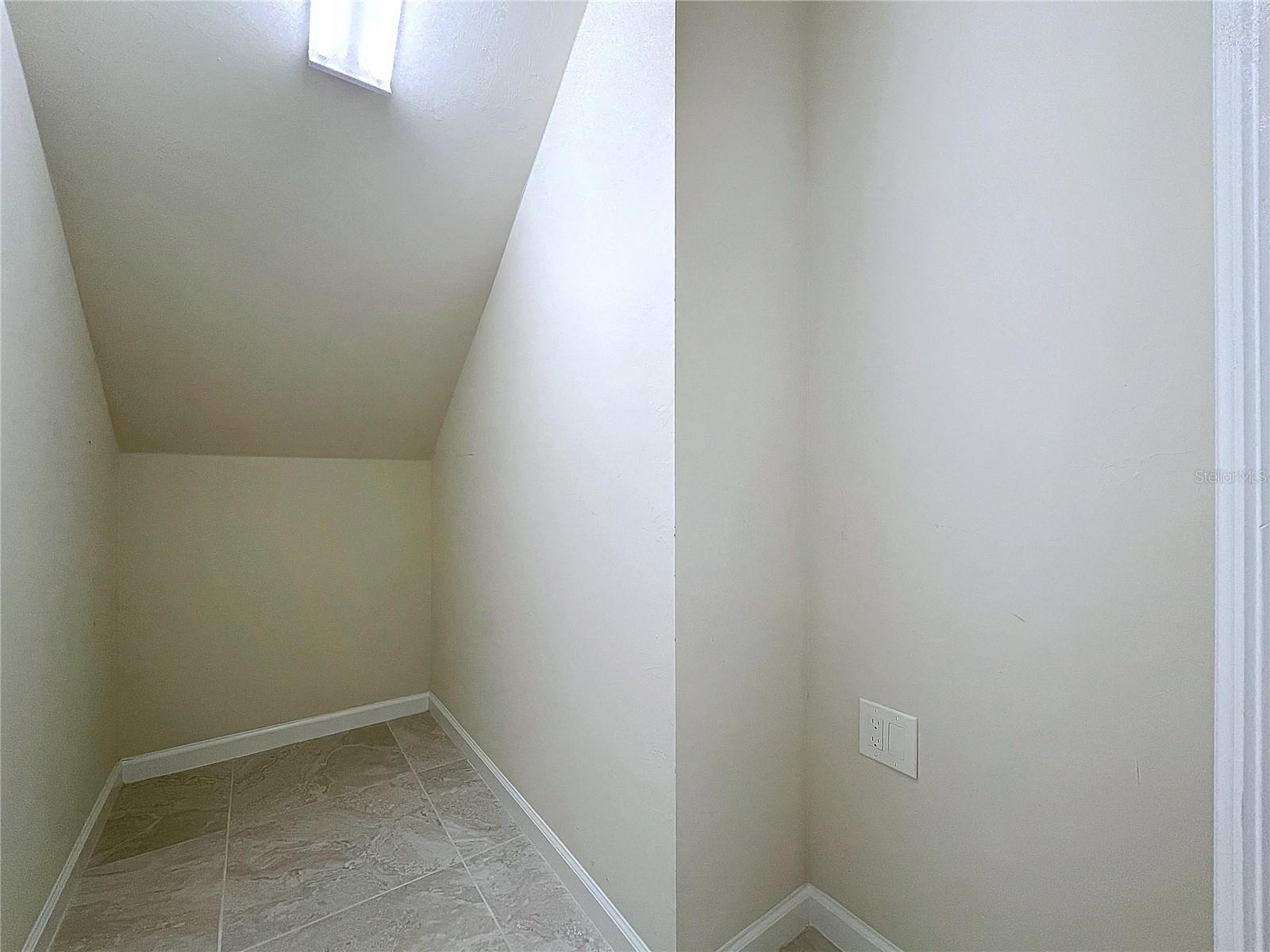 3311 CHESTERTOWN LOOP