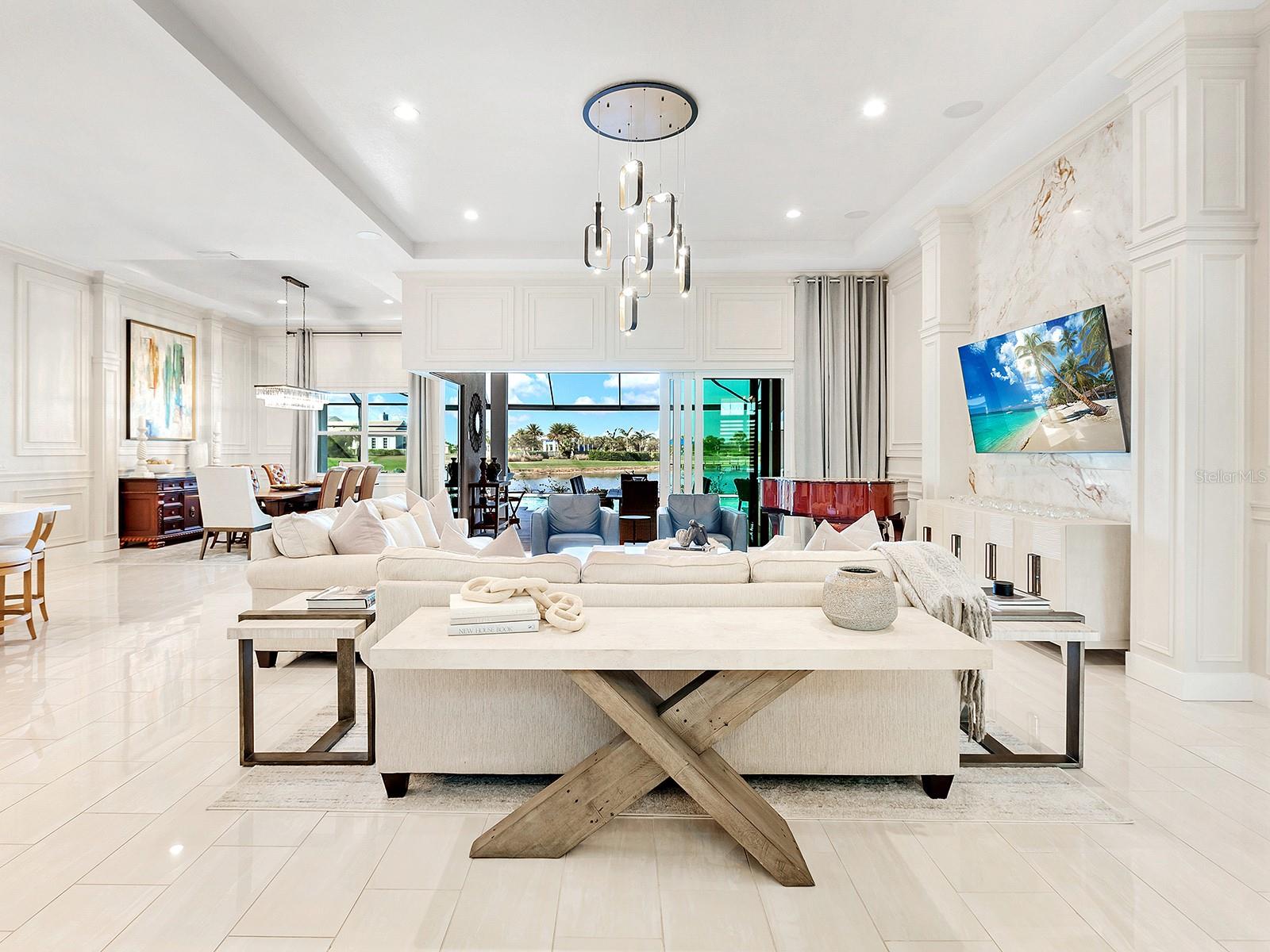 8436 CANE BAY CT
