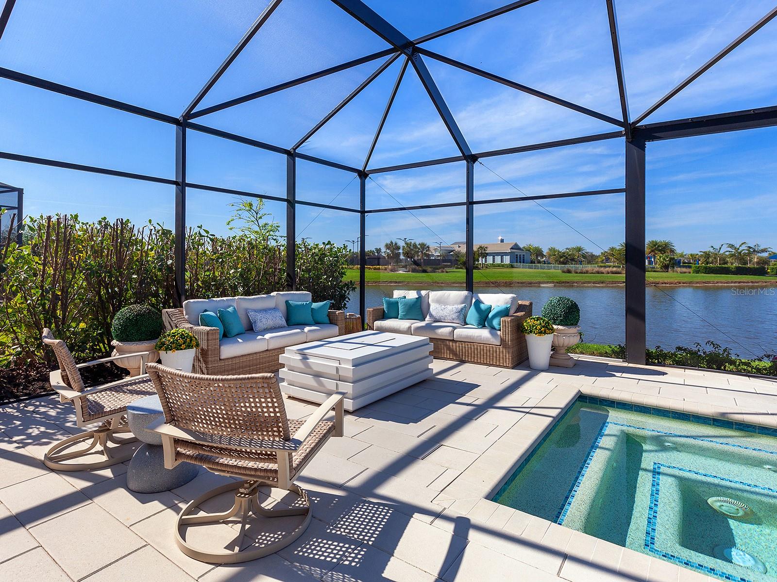 8436 CANE BAY CT
