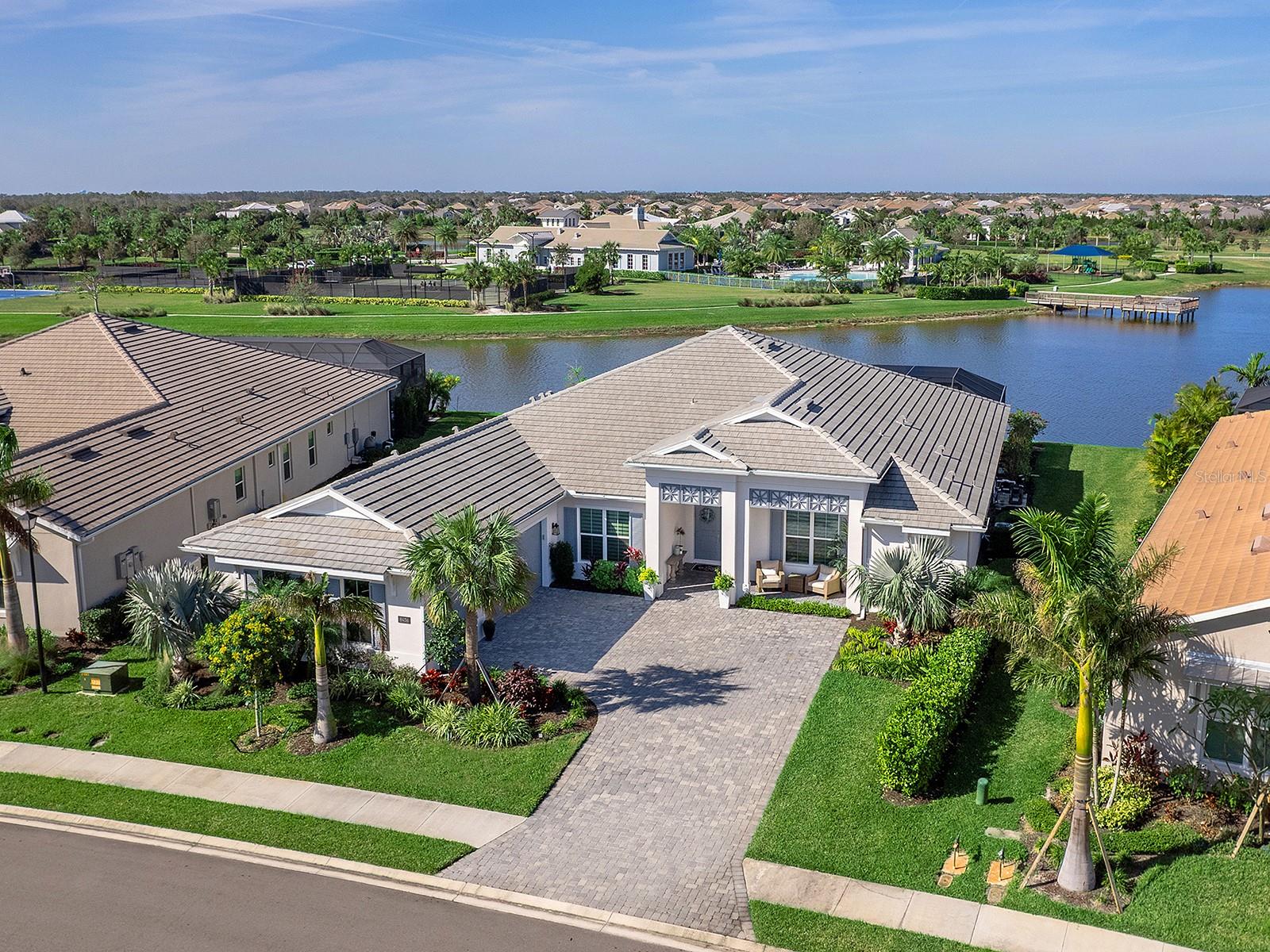 8436 CANE BAY CT