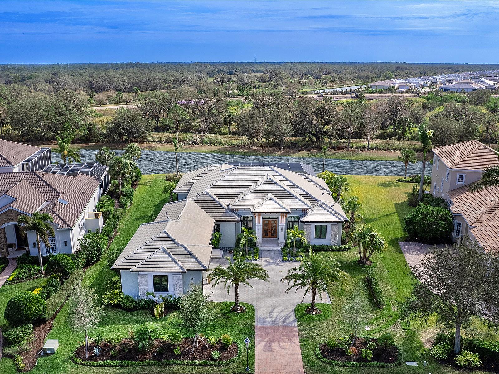 3354 FOUNDERS CLUB DR