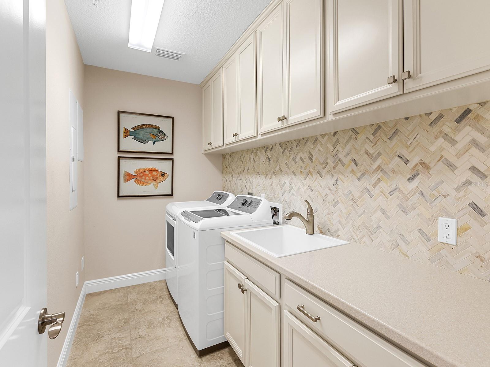 10520 BOARDWALK LOOP #205