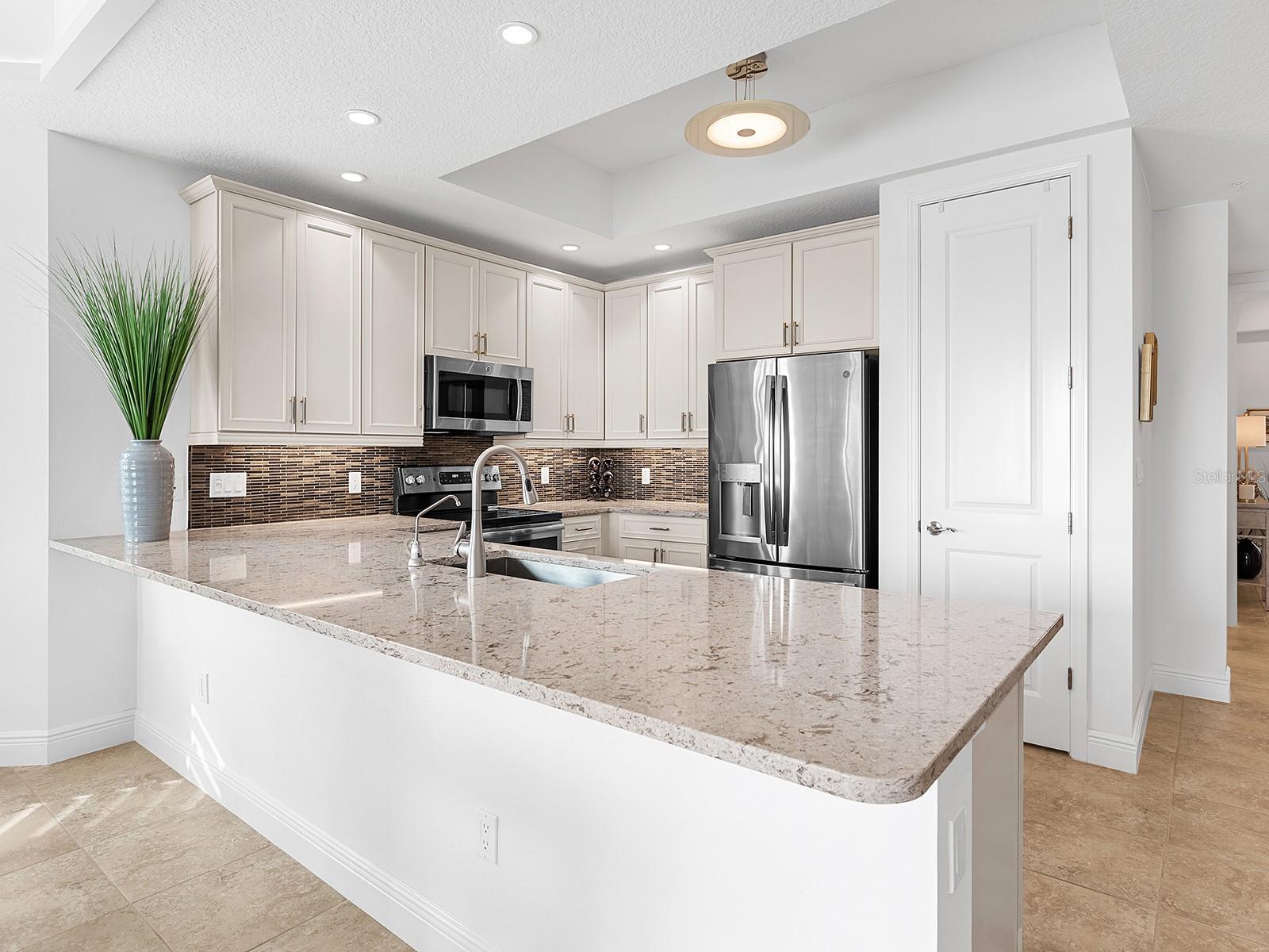 10520 BOARDWALK LOOP #205