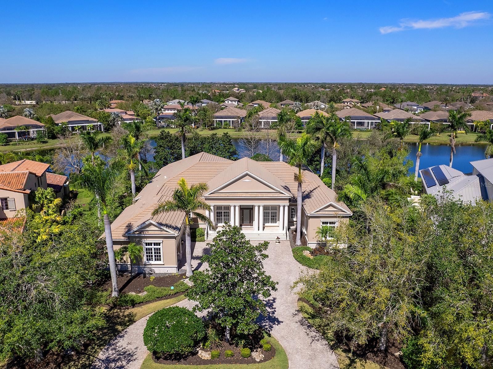 7921 WATERTON LN