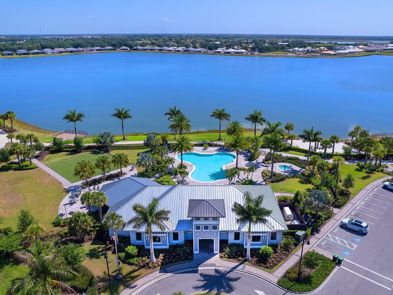 7864 GRANDE SHORES DR