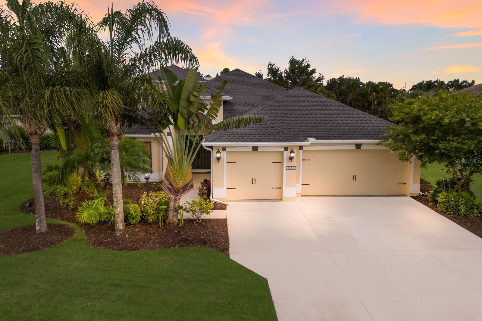 12015 FOREST PARK CIR