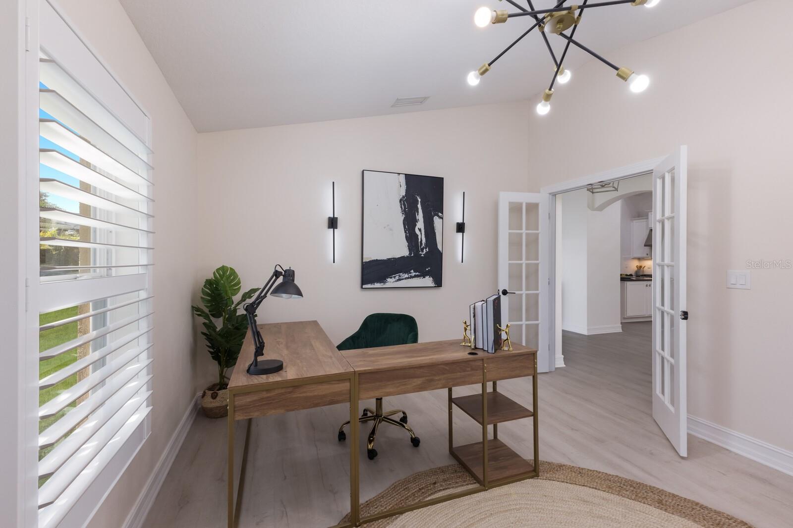 12015 FOREST PARK CIR