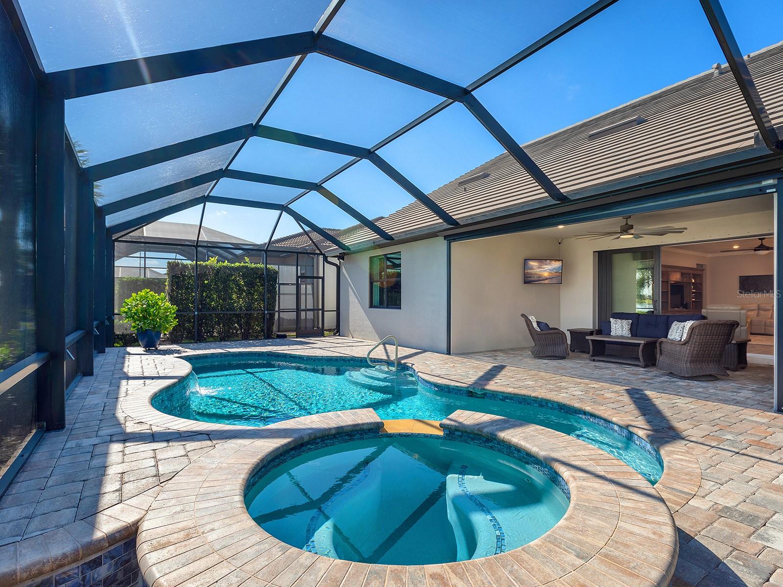 7884 GRANDE SHORES DR