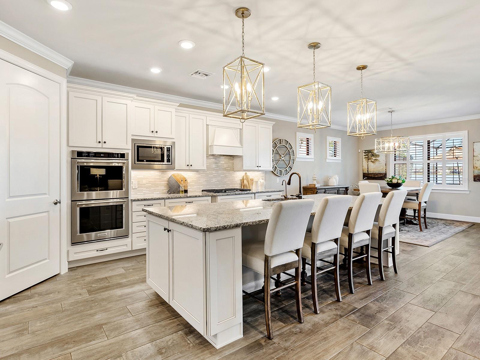 7884 GRANDE SHORES DR