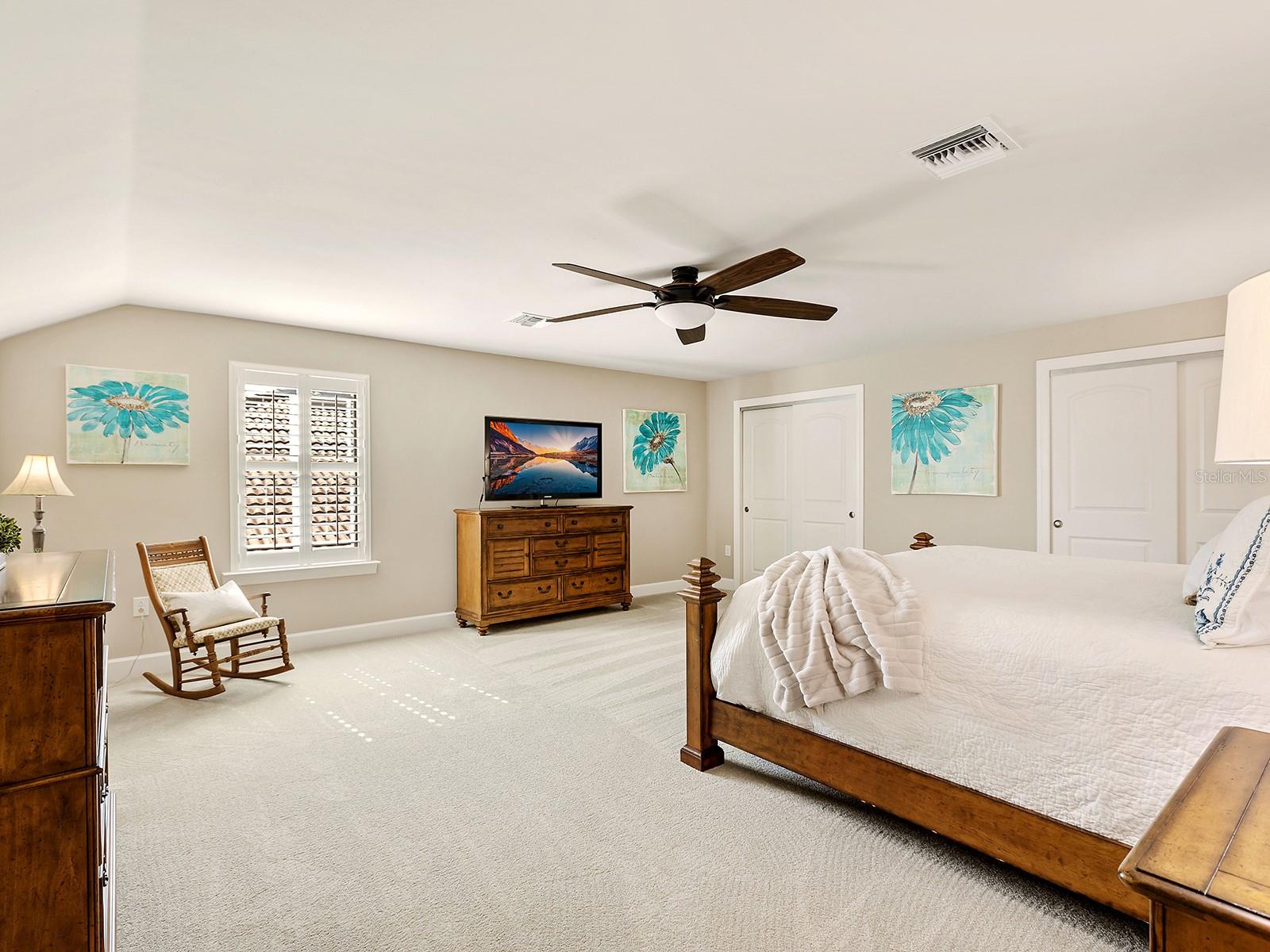 7884 GRANDE SHORES DR