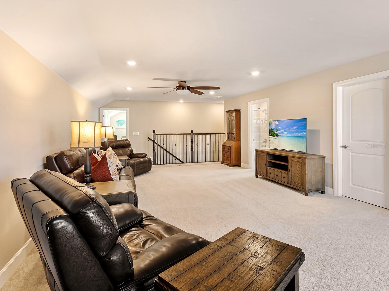 7884 GRANDE SHORES DR