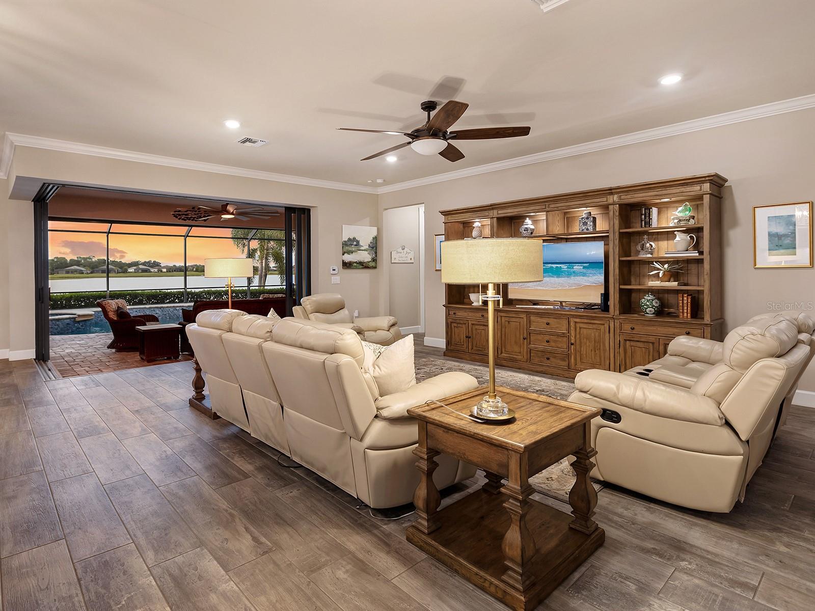 7884 GRANDE SHORES DR