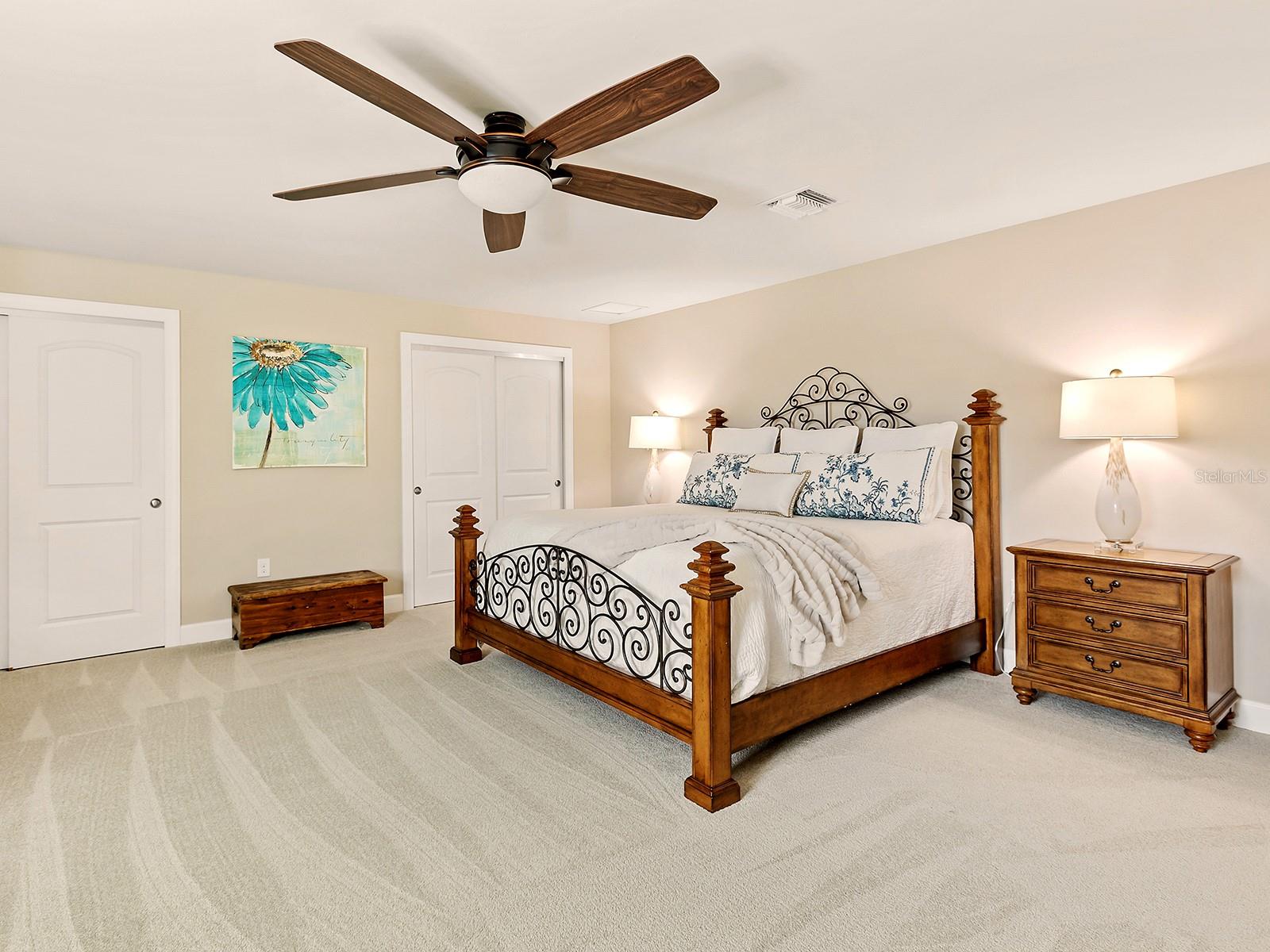 7884 GRANDE SHORES DR