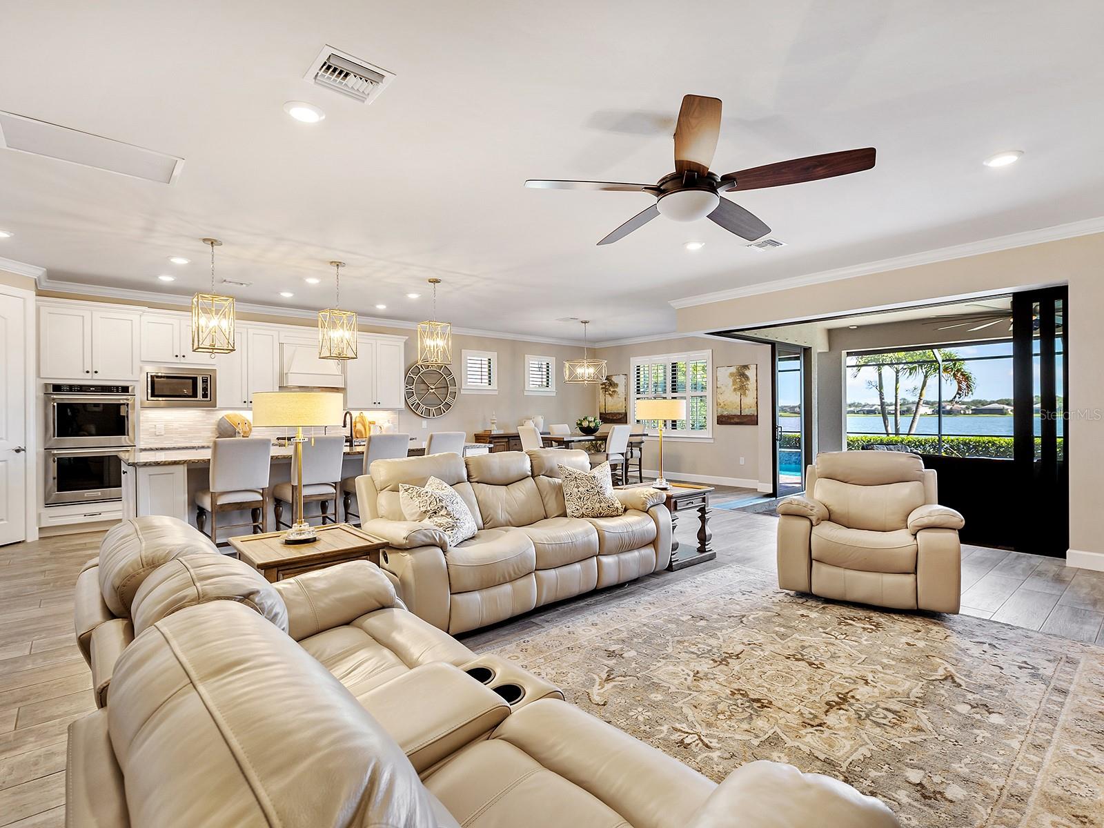 7884 GRANDE SHORES DR