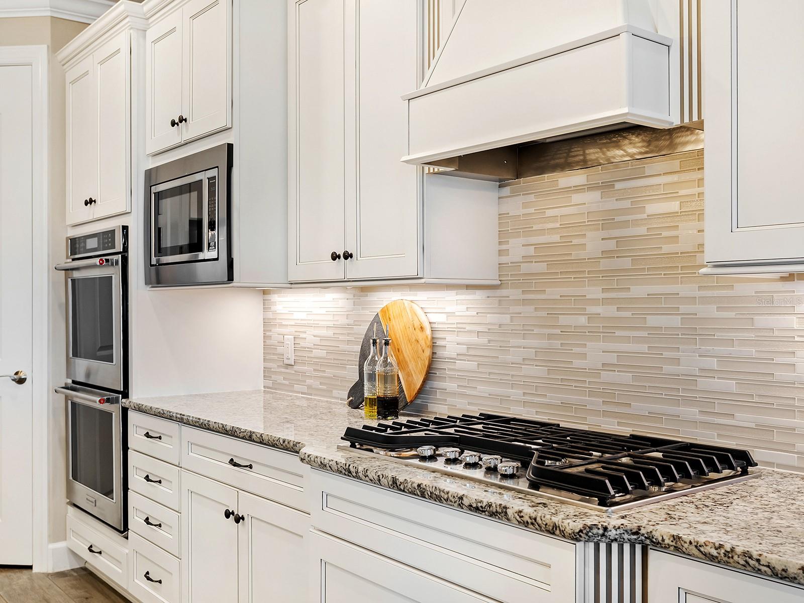 7884 GRANDE SHORES DR