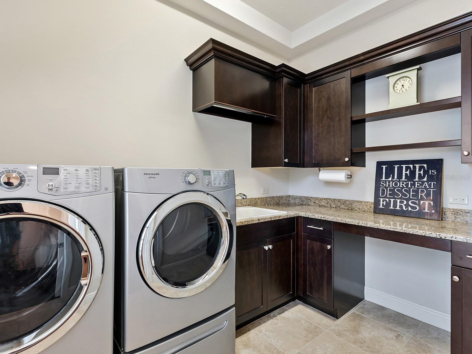 15606 LINN PARK TER
