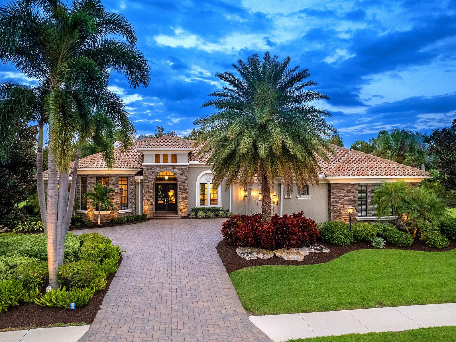 15606 LINN PARK TER