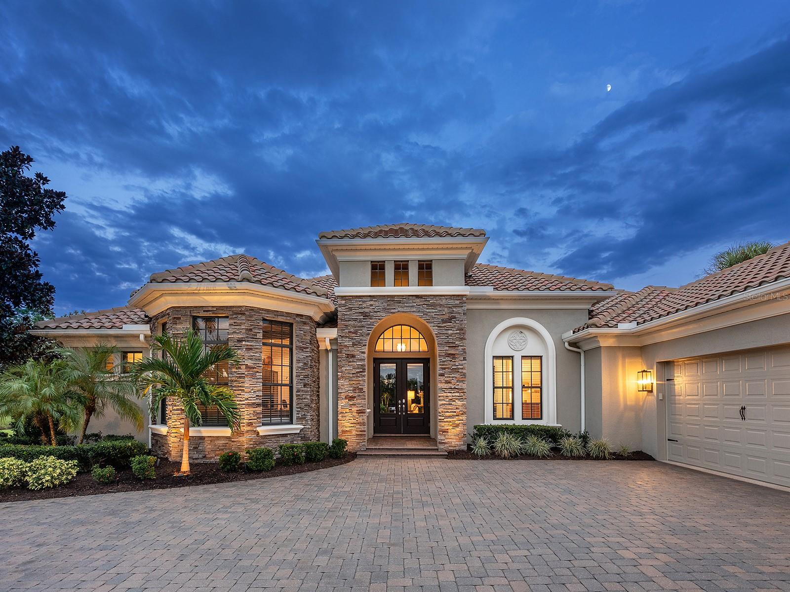 15606 LINN PARK TER