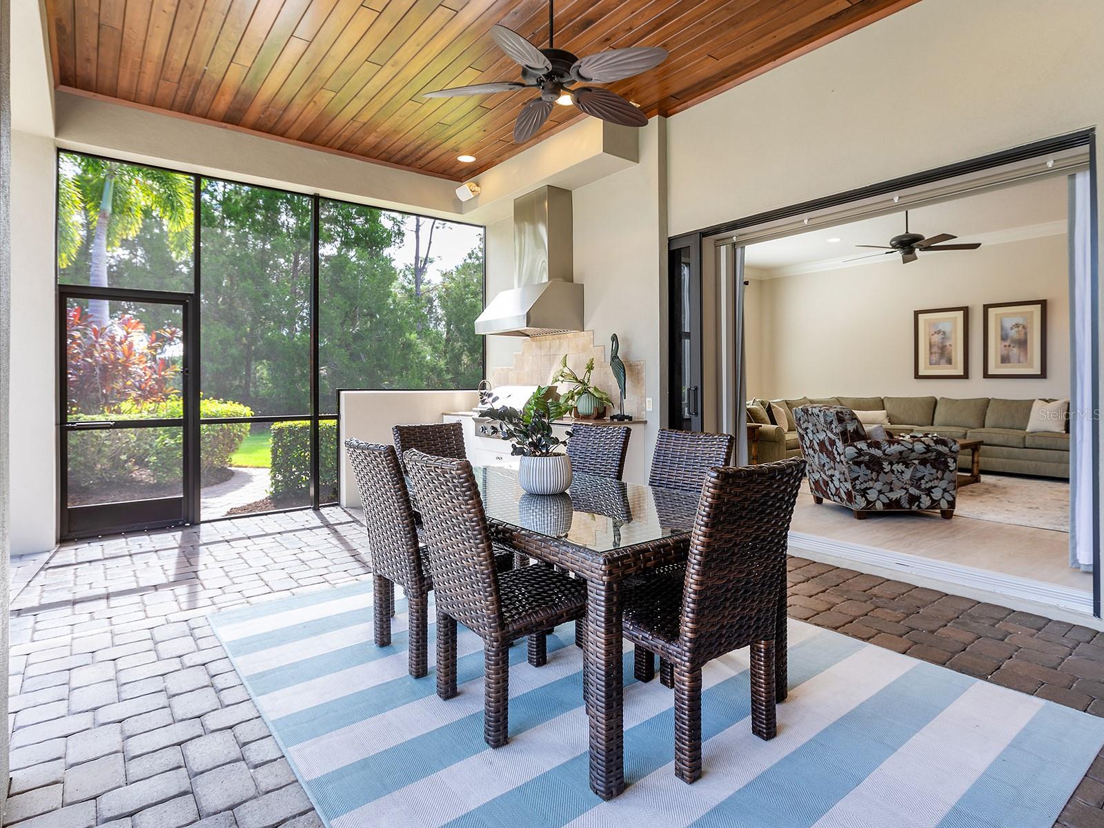 15606 LINN PARK TER