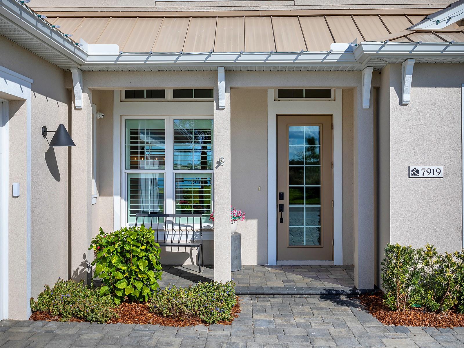 7919 WATERBEND TRL