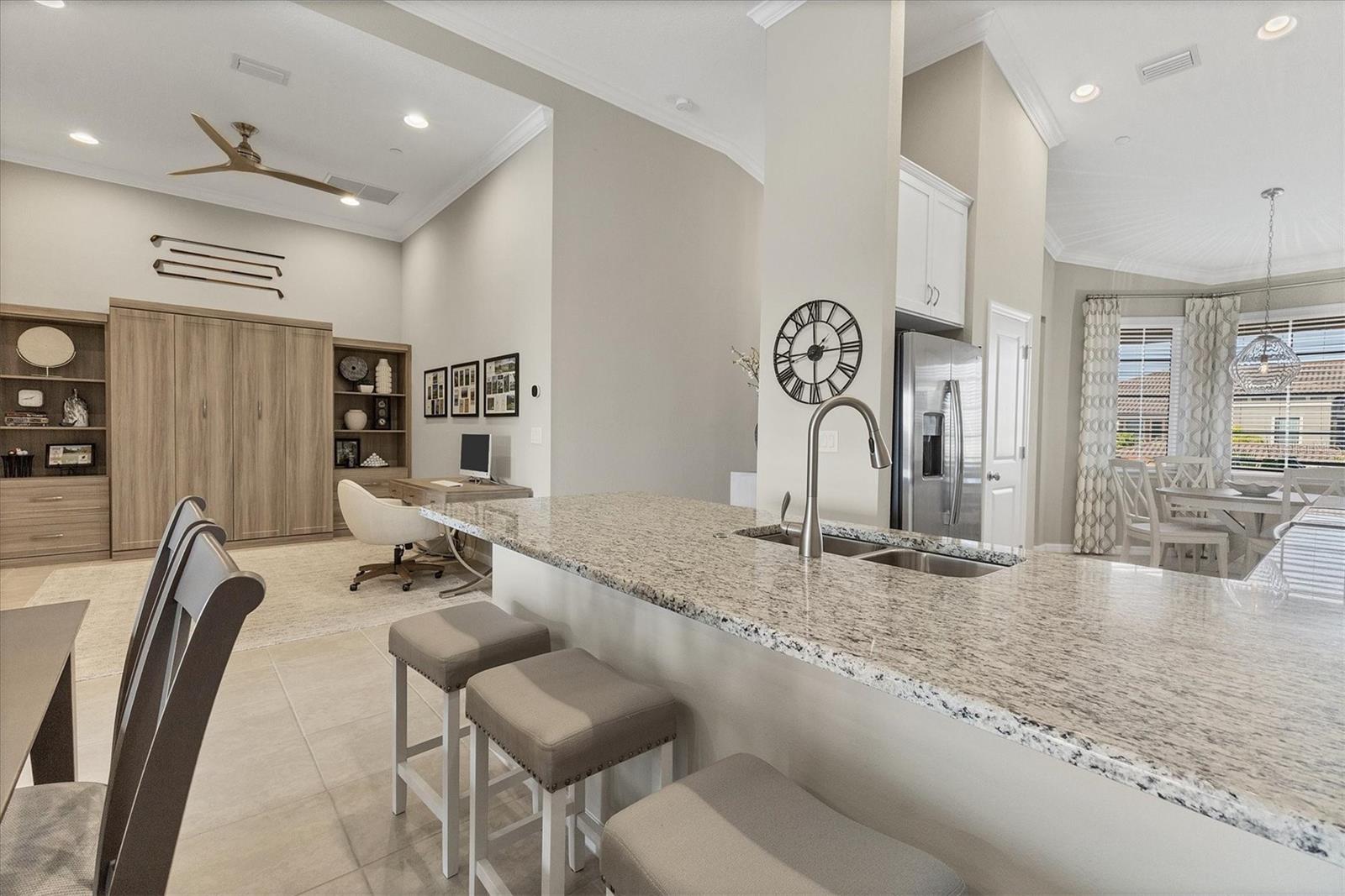 13732 MESSINA LOOP #202