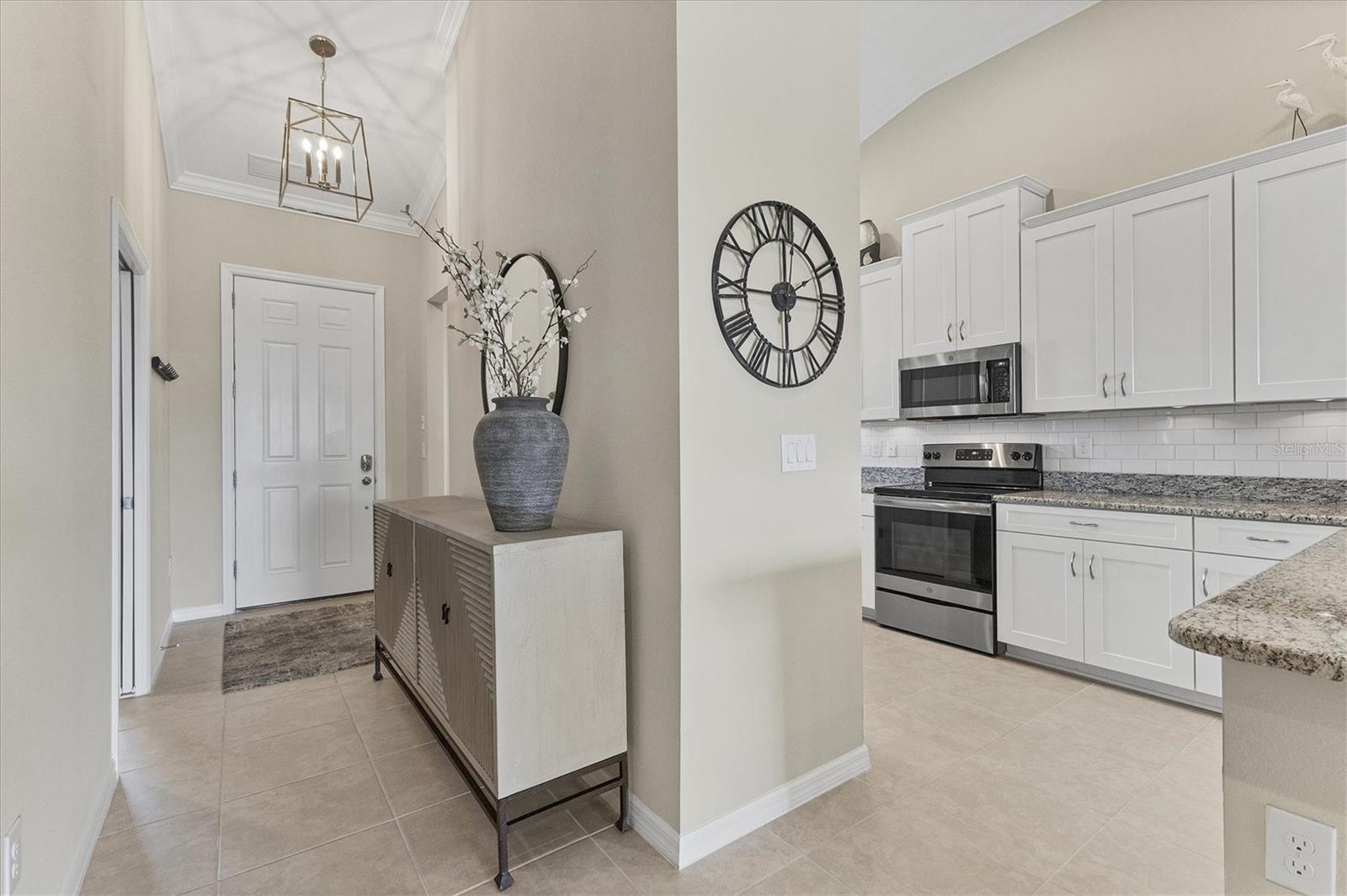 13732 MESSINA LOOP #202