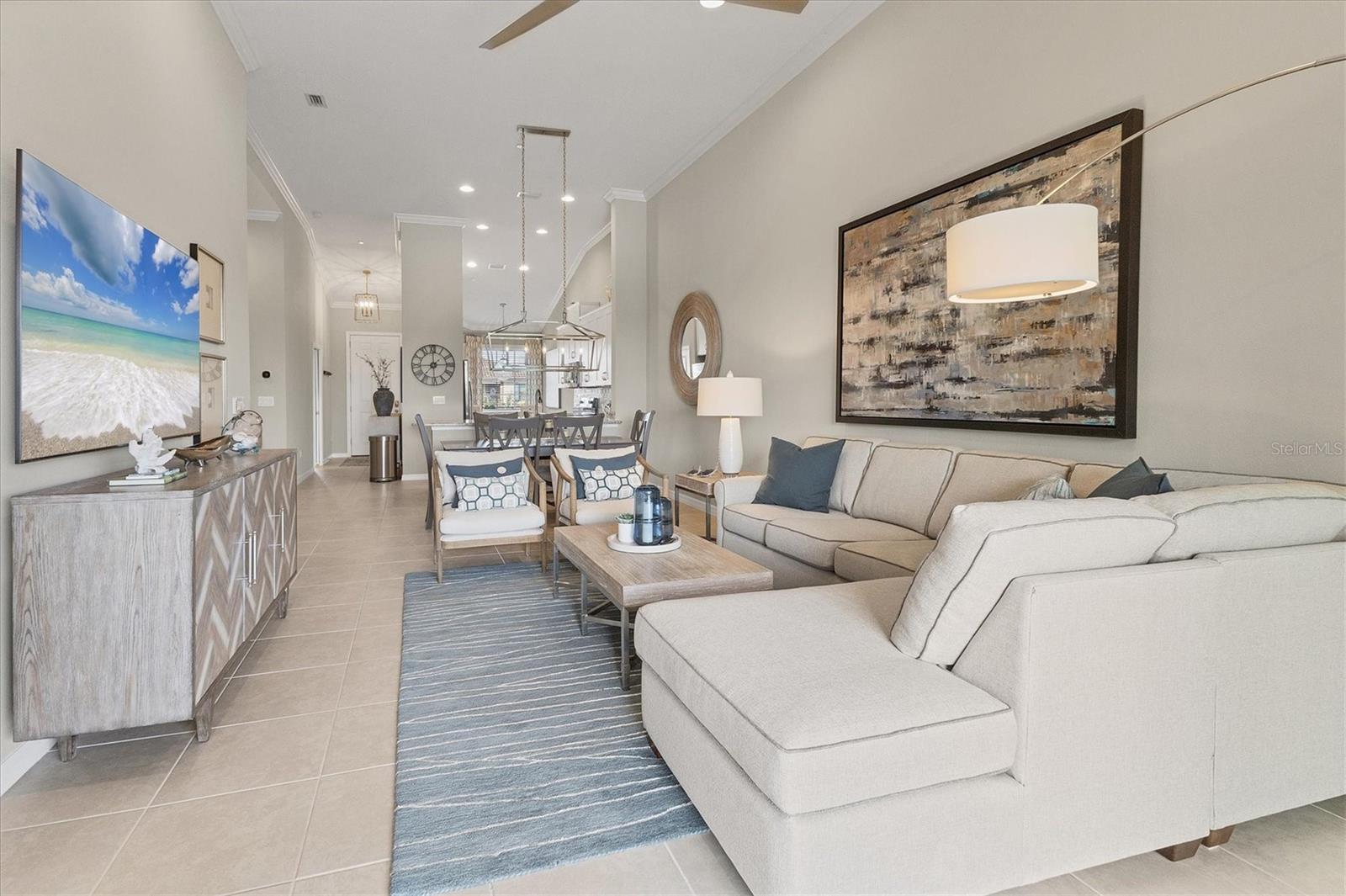 13732 MESSINA LOOP #202