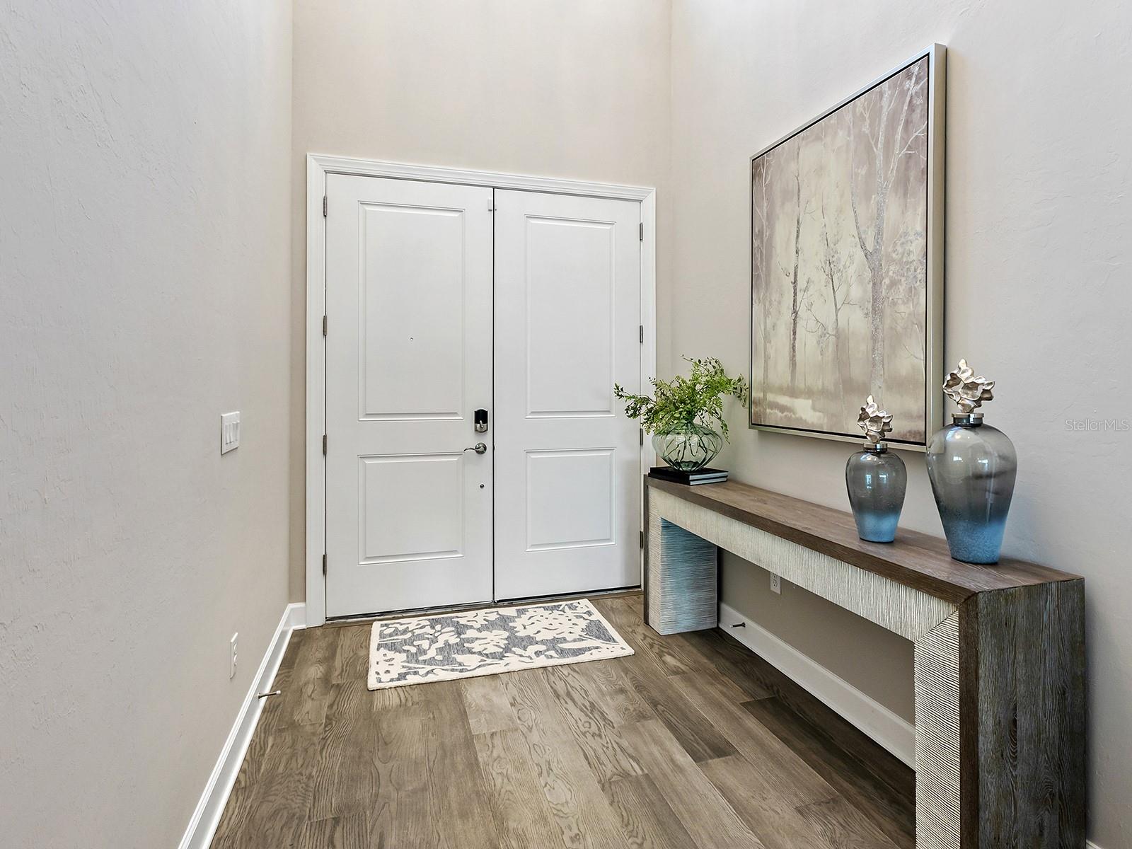 7949 SUNSET PINES DR